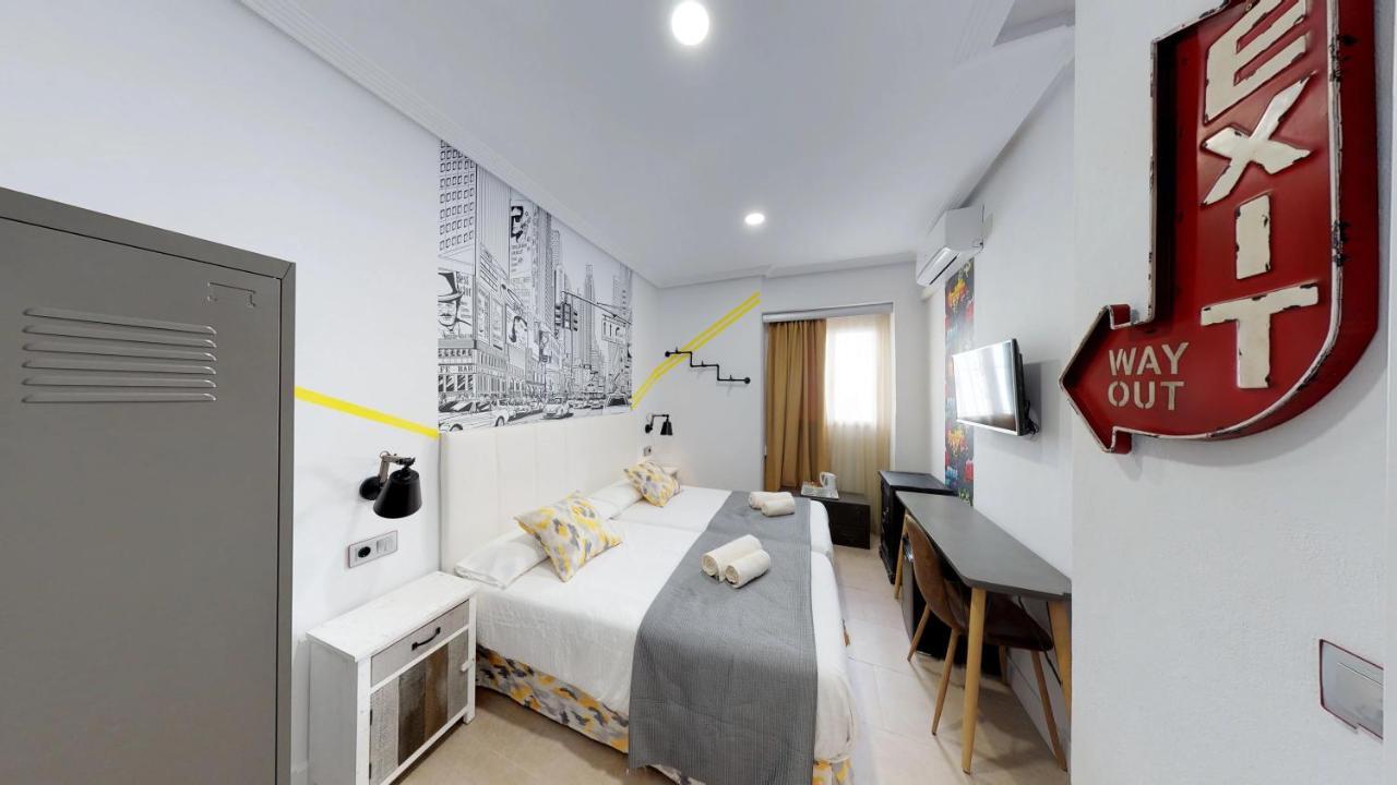 Hostal Boutique La Espanola โรตา ภายนอก รูปภาพ