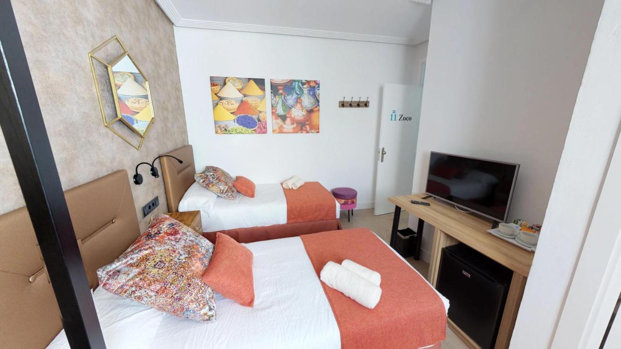 Hostal Boutique La Espanola โรตา ภายนอก รูปภาพ