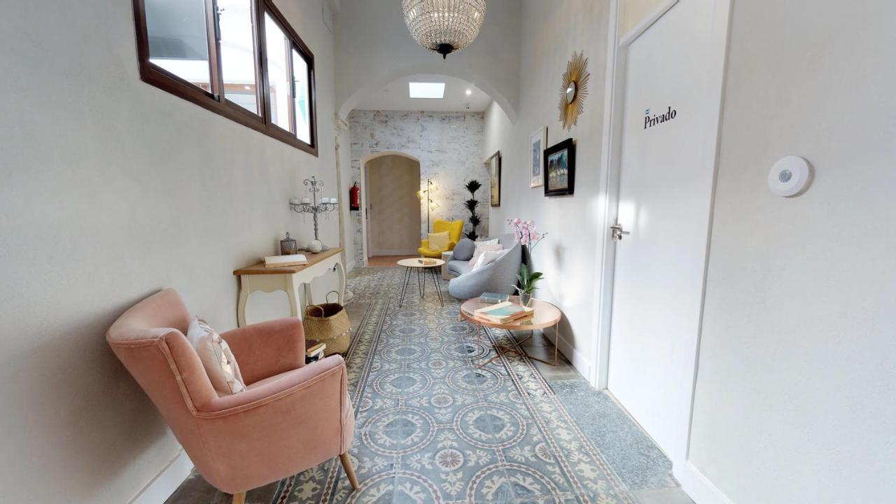 Hostal Boutique La Espanola โรตา ภายนอก รูปภาพ
